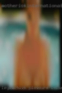 leylachick pleasure island swingers